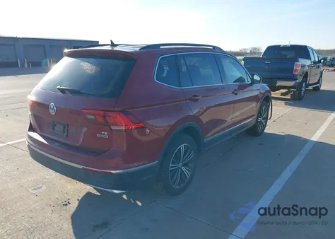 2018 Volkswagen Tiguan 2.0T Se/2.0T Sel из США, поврежденный, VIN 3VV2B7AX6JM039344